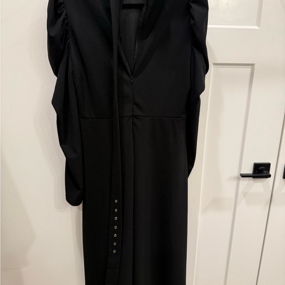 Elegant Black Dress with puff shoulders